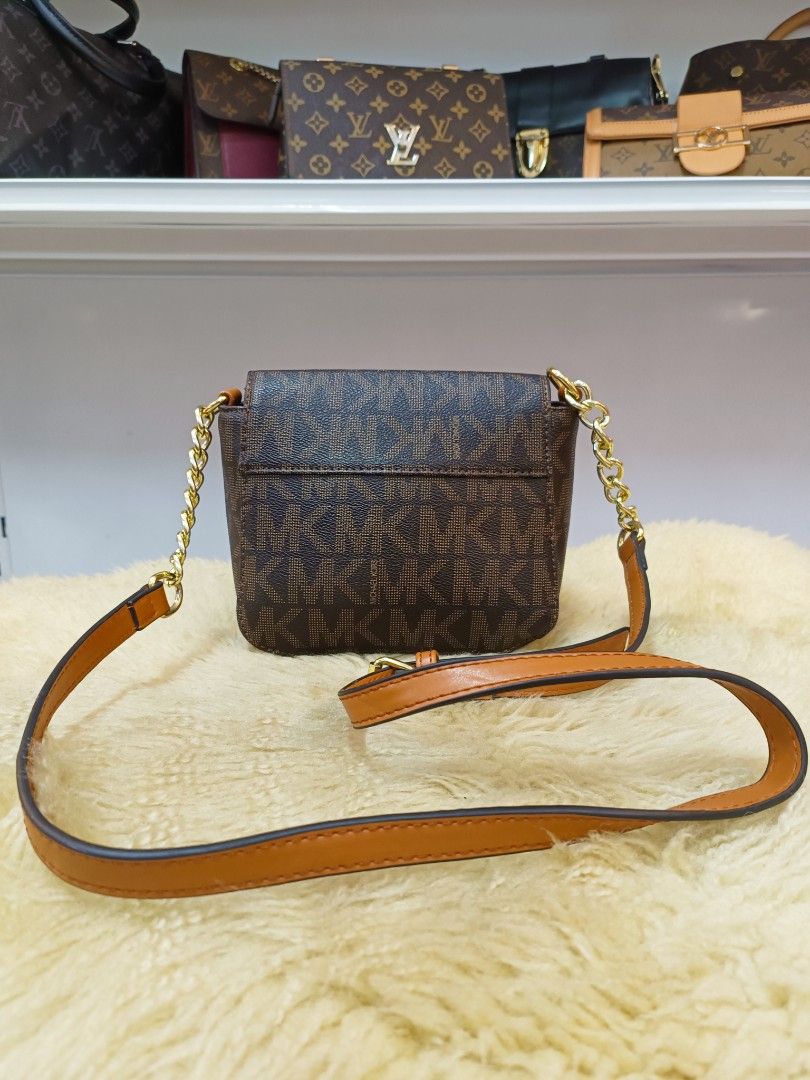 MICHAEL KORS SLING BAG, Luxury, Bags & Wallets on Carousell