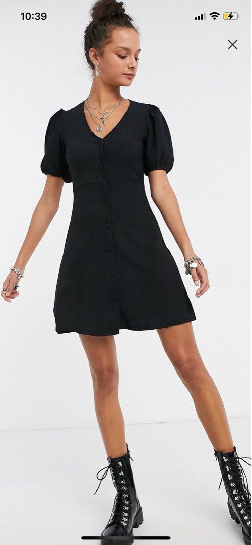 New Look crinkle button front dress in black Women s Fashion Dresses Sets Dresses on Carousell