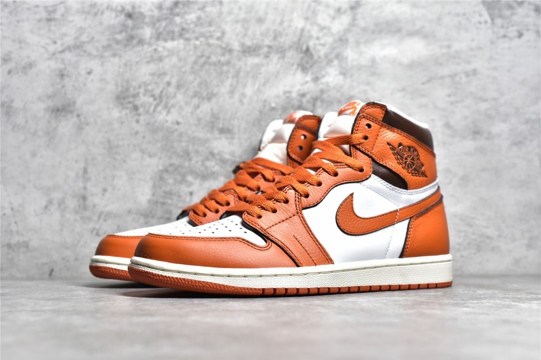 Nike air jordan 1 retro orange on sale