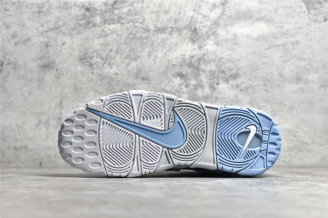 White blue uptempo store