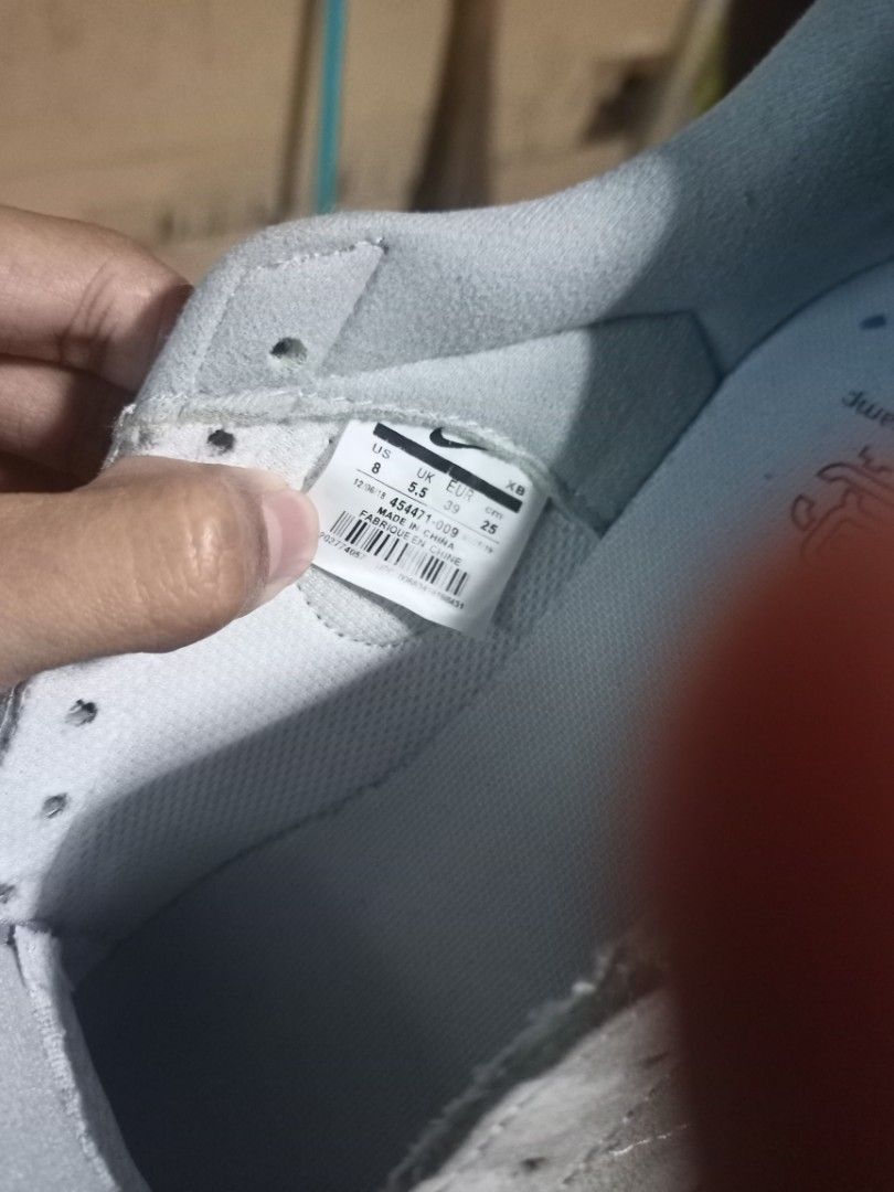 reigning champ x nike