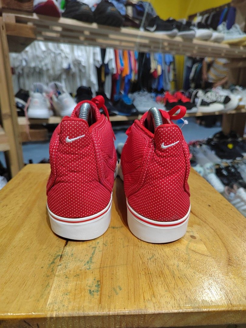 Nike toki sneakers clearance