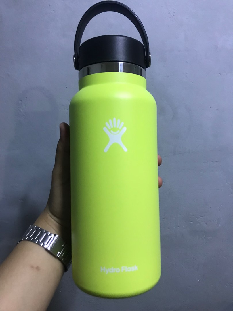 Original seagrass 32oz hydroflask, Furniture & Home Living, Kitchenware