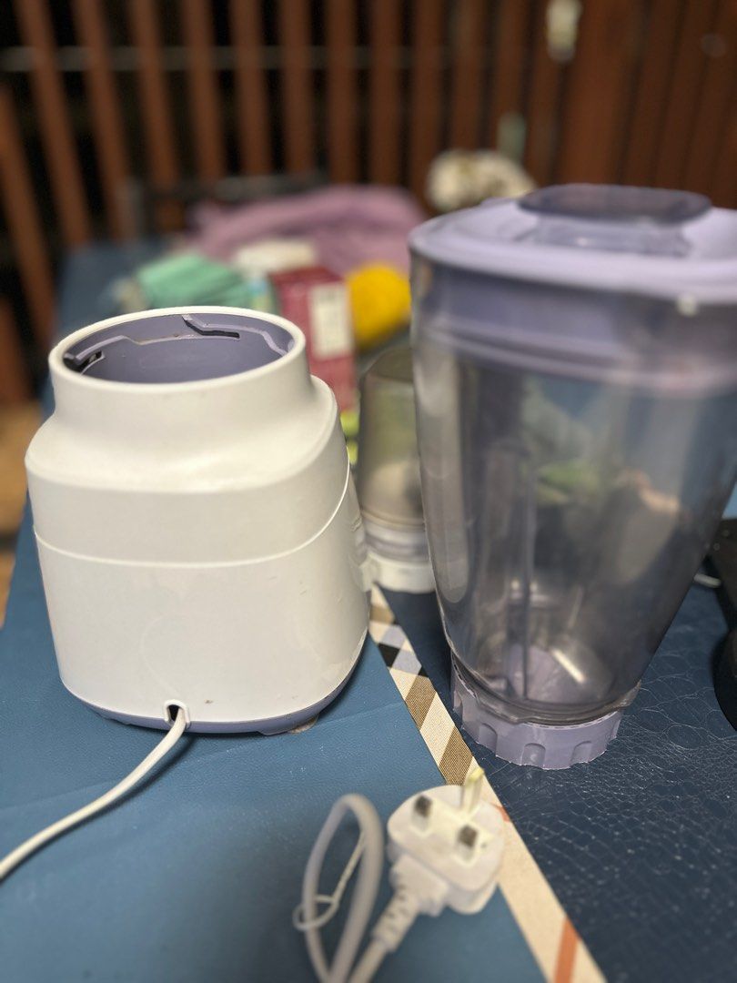 Philips Blender n mixer grinder 5000 series 700 watts, TV & Home