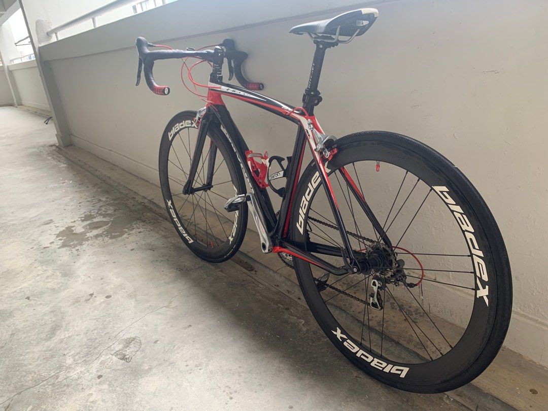 Polygon Helios 600 full carbon road bike, Sports Equipment, Bicycles