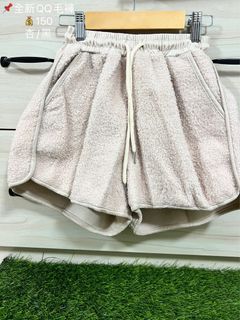 QQ毛短褲