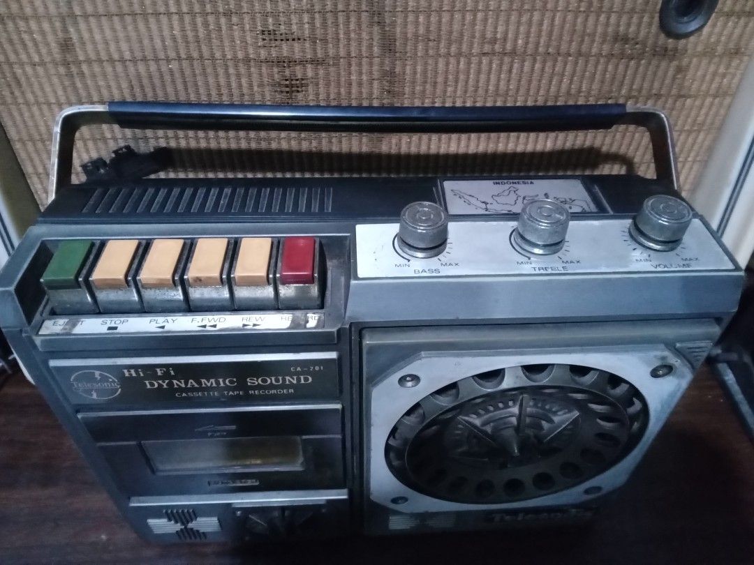 Radio jadul TELESONIC casette tape recorder lawas koleksi antik