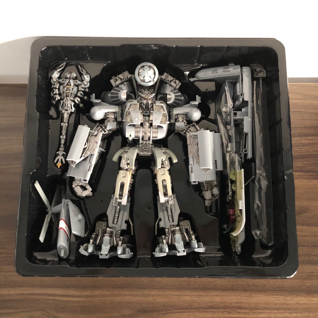 Transformers wei jiang store oversized blackout
