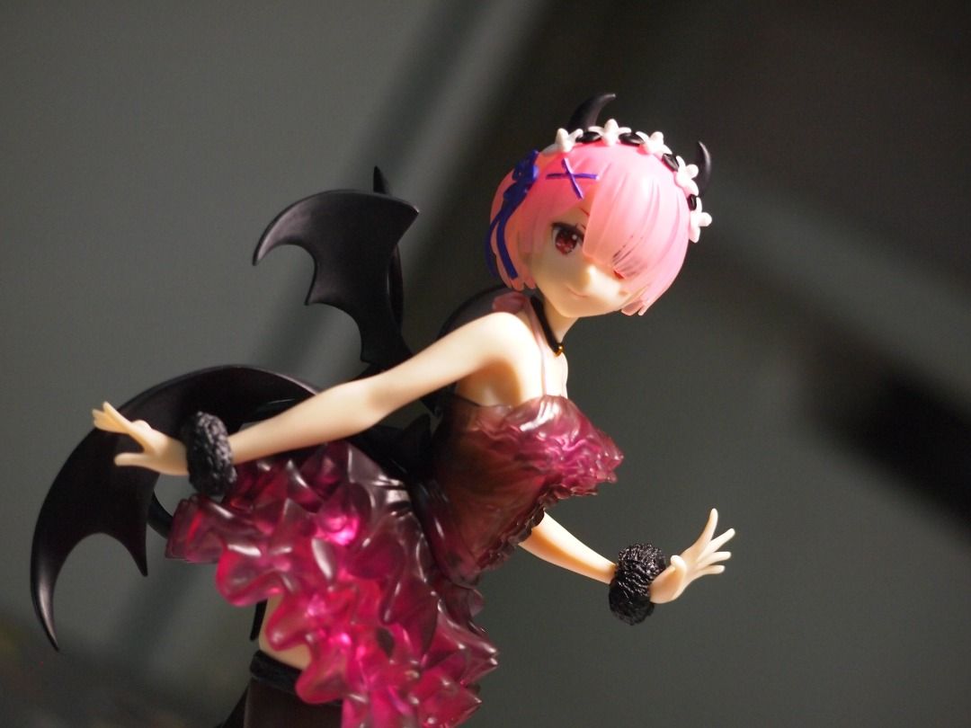 Rem and Ram (ReZero) angel/devil figure, Hobbies & Toys, Toys & Games