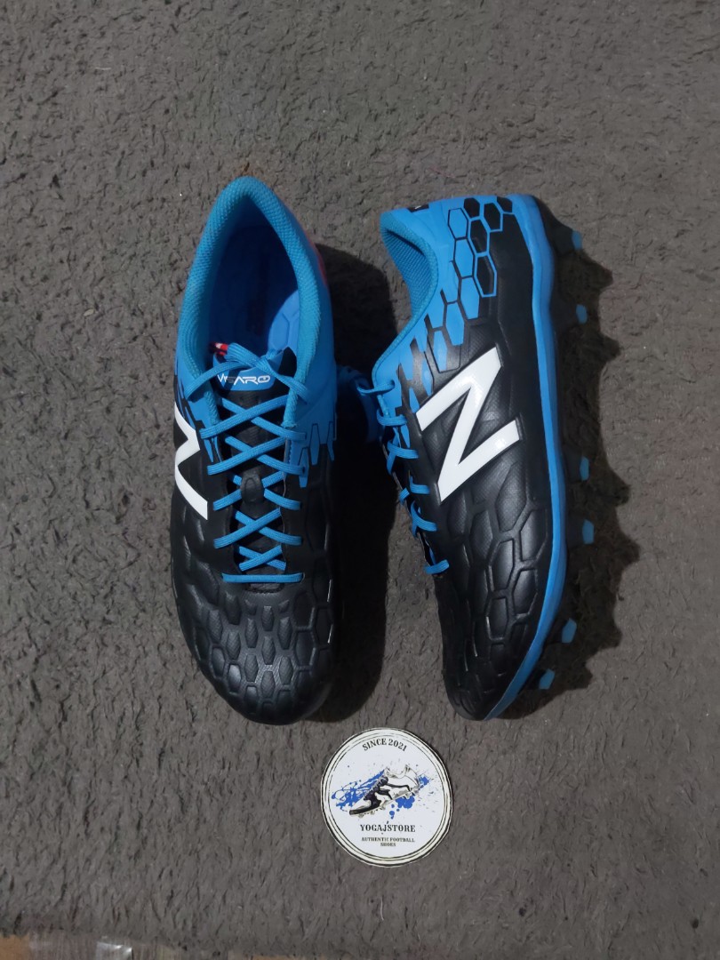 Sepatu bola shop new balance visaro