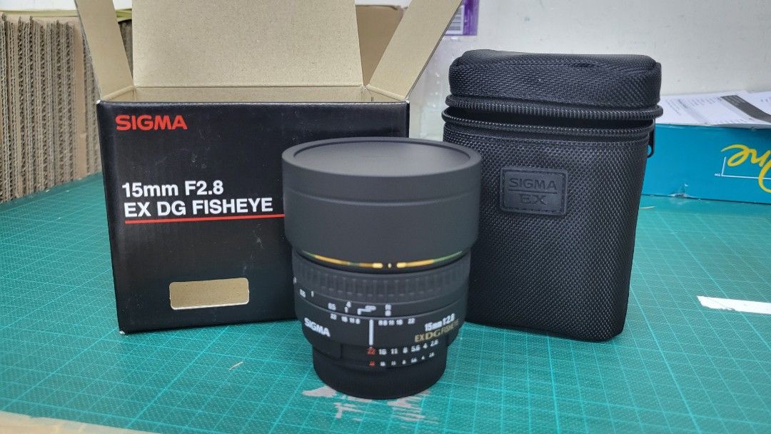 SIGMA 15mm 1:2.8 EX DG FISHEYE - レンズ(単焦点)