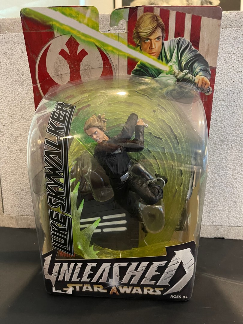 Star Wars Luke Skywalker Unleashed action figure Hobbies Toys