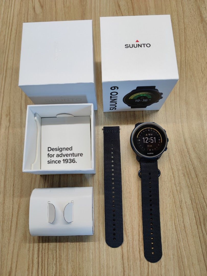 Suunto 9 Baro - Unboxing & First Setup 