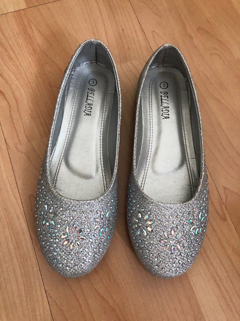 Sweet silver sequin shoes girls size 3