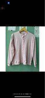uniqlo sweaterr pink button