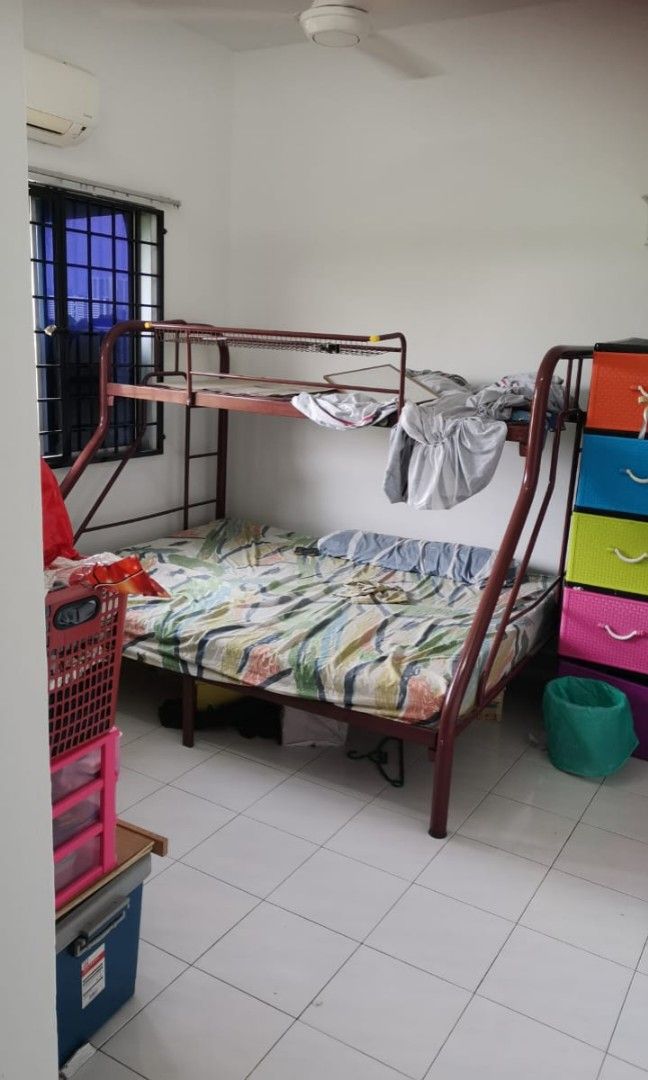 Used loft 2024 bed
