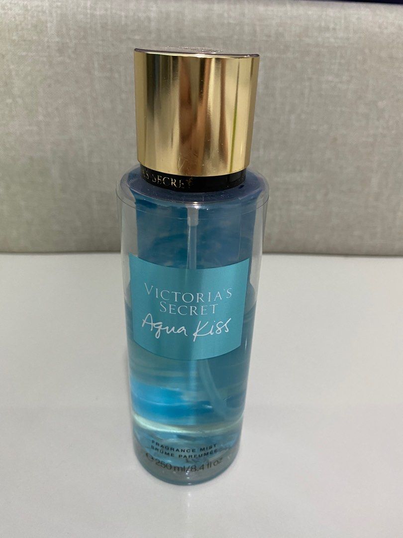Victoria secret blue bottle perfume 2025