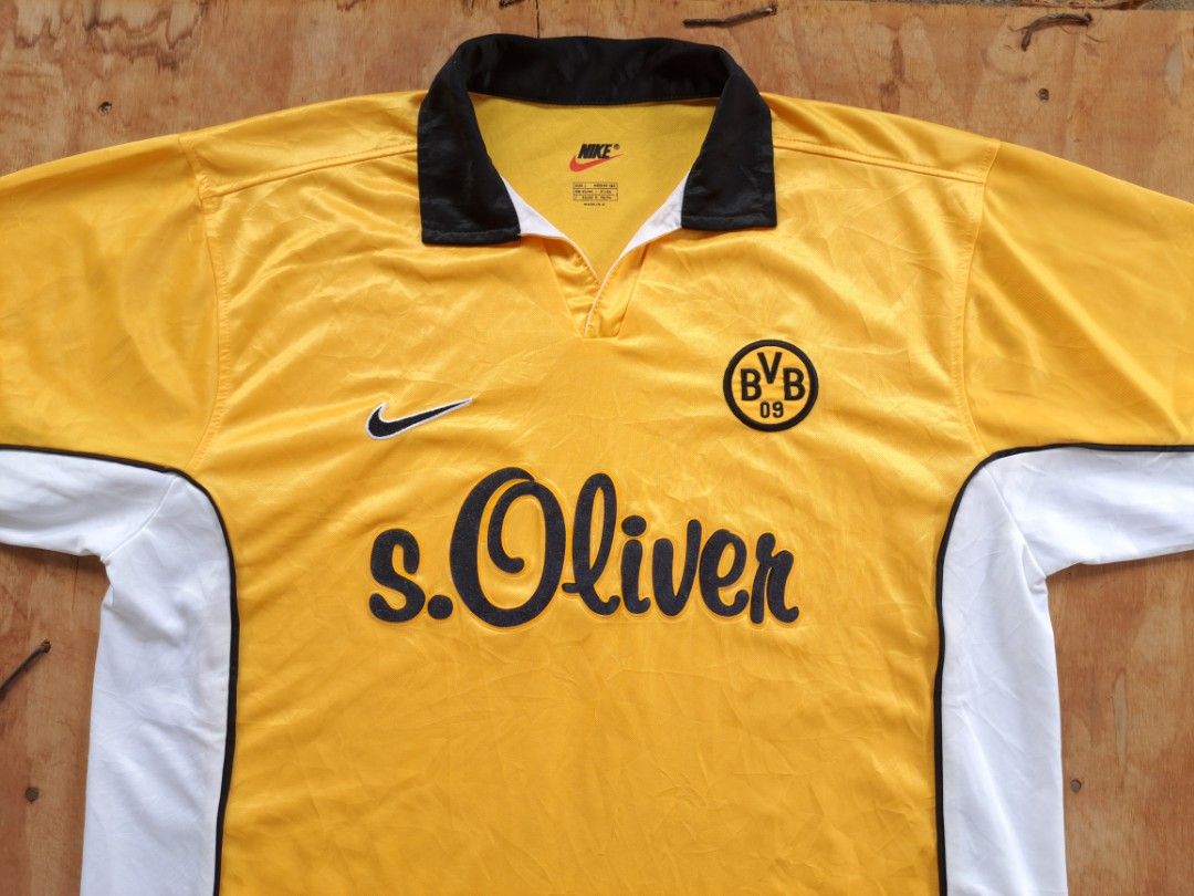Borussia dortmund nike jersey hot sale