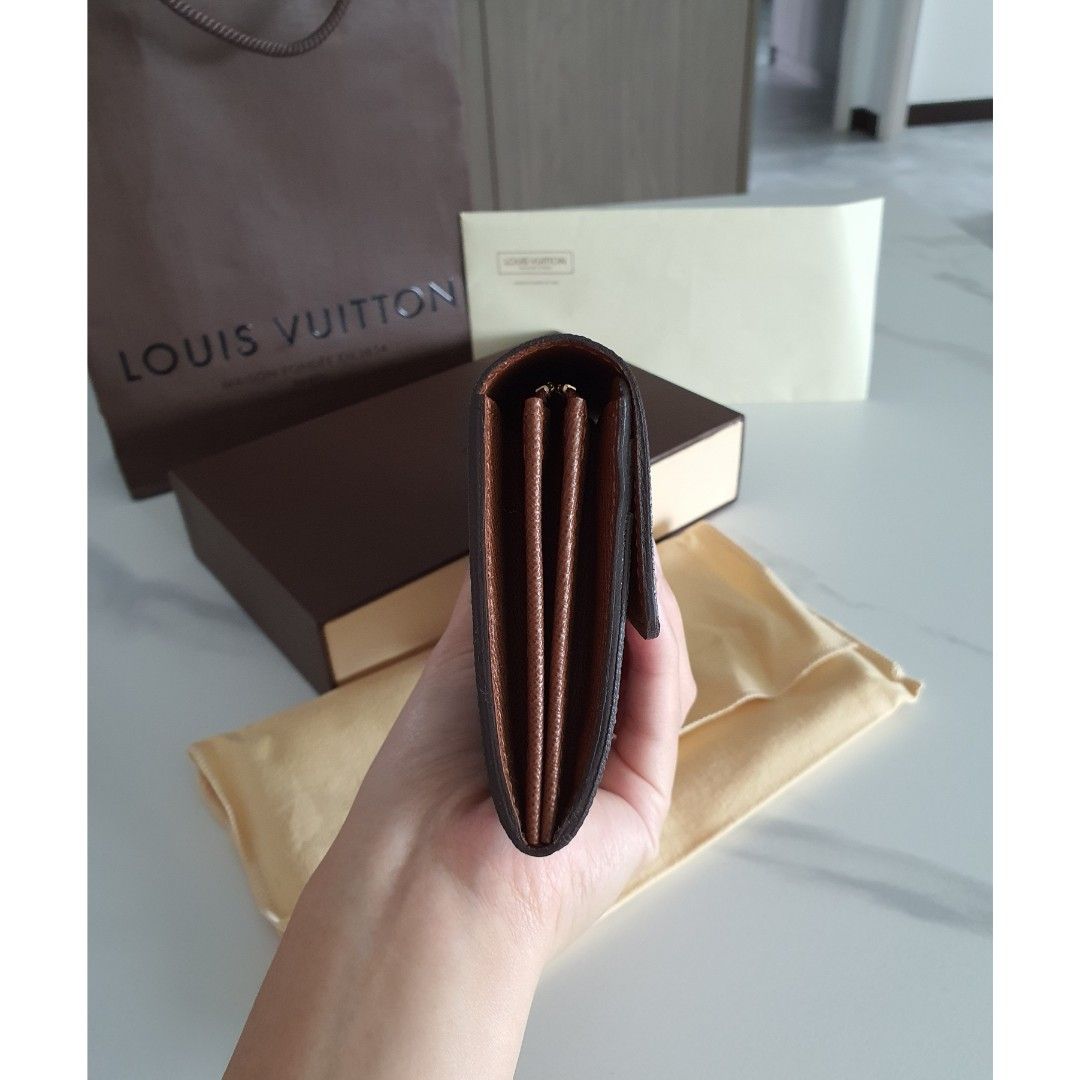 Louis Vuitton Sarah Wallet Review  My opinion on the LV Jeanne Wallet!  XOXO 
