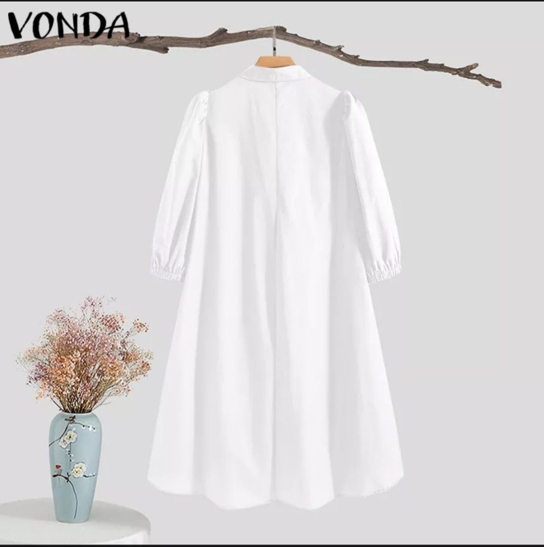 Vonda White dress (Category: Dresses) located in Cainta. Submitted by condoandstuff (Listing ID 1199129406, Image 2). Description: Brand new with tag. Vonda white dress bought in Lazada for 700 plus. Medium in size.