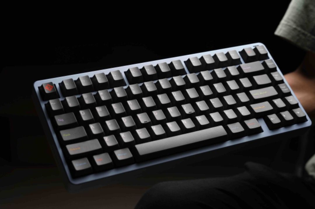 Well built Luna 75 from percent studio custom mechanical keyboard