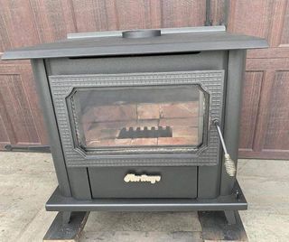 Wood stove