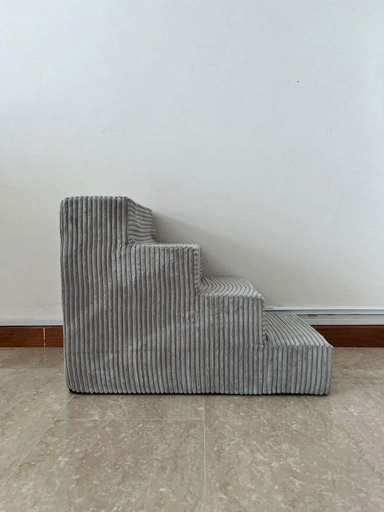 YOFIT Doggy Steps, Pet Supplies, Homes & Other Pet Accessories on Carousell