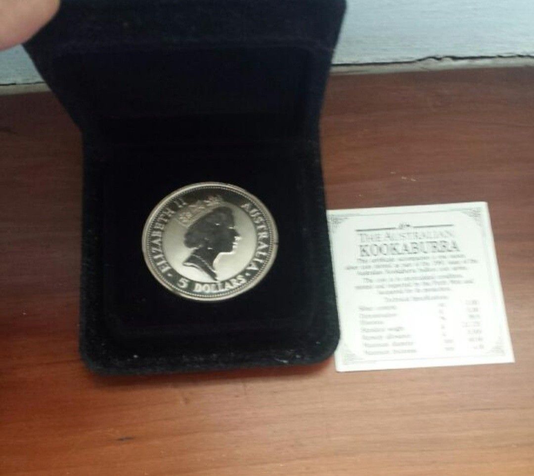 1991 Australia KOOKABURRA 5 Dollars Silver Coin (Category: Currency) located in Singapore. Submitted by whatitsallabout (Listing ID 1199424147, Image 1). Description: #1coinandmedals.