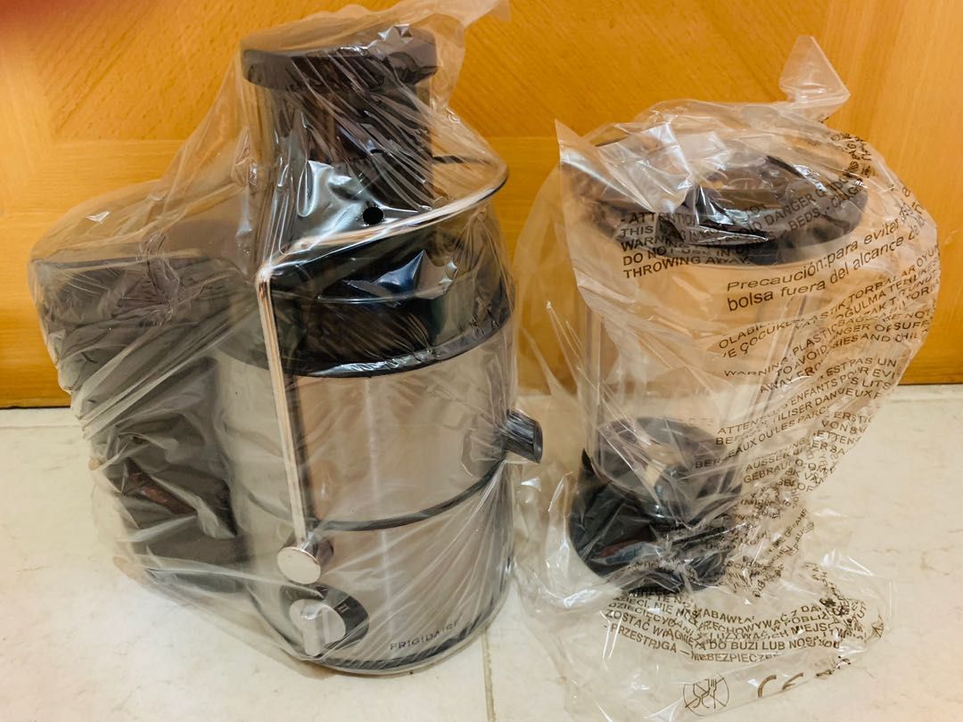 全新 Frigidaire FD5181 榨汁攪拌機, 家庭電器, 廚房電器, 榨汁機及攪拌機 Carousell