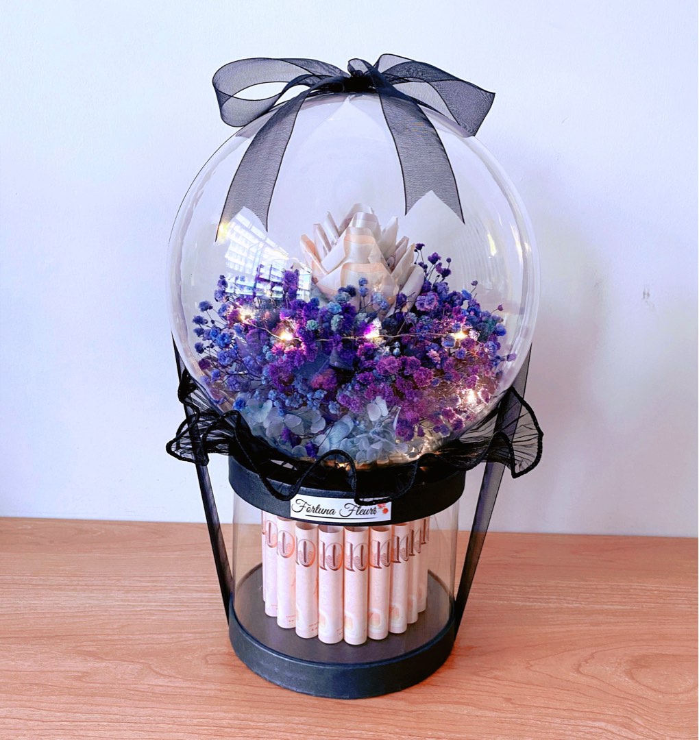 Acrylic ball hamper gift set money rose flowers bouquet, Hobbies & Toys