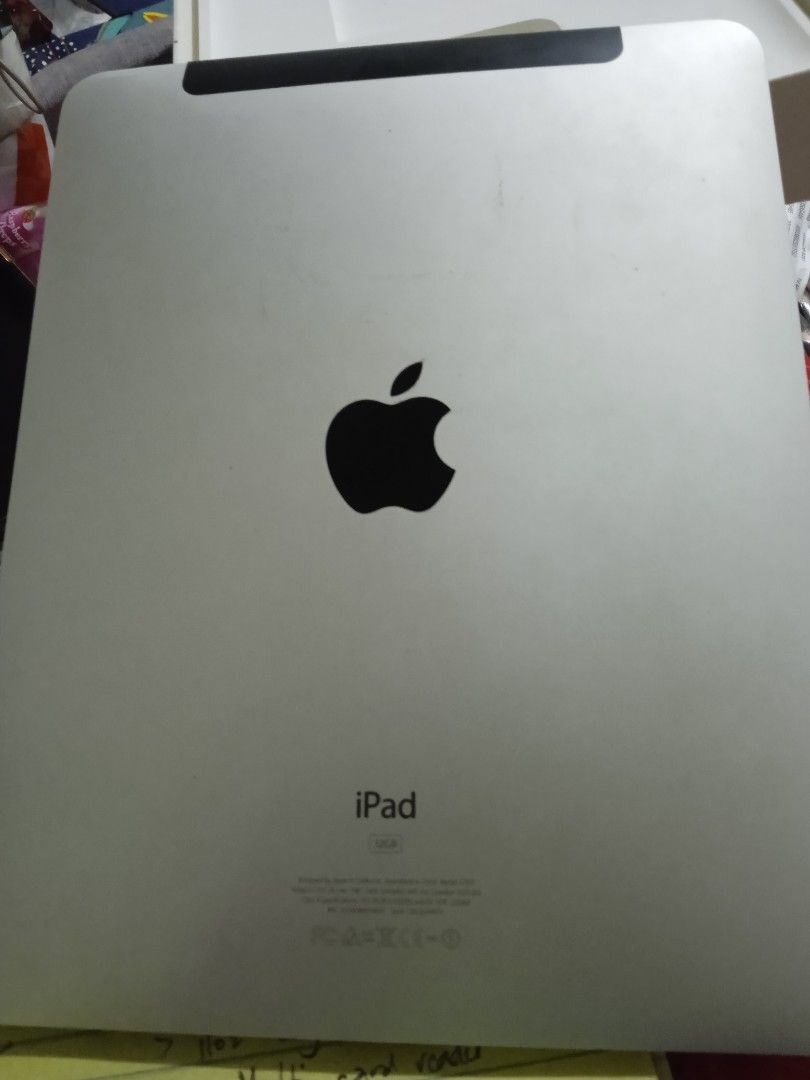 apple tablet for sale (Category: Laptops & Notebooks) located in Manila. Submitted by rionava (Listing ID 1199235421, Image 2). Description: For sale apple i pod tablet with box good for personal use, issue charging pin only for details and other inquiries just contact the seller at 09665243268.