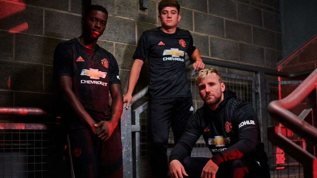 Manchester united third kit authentic cheap