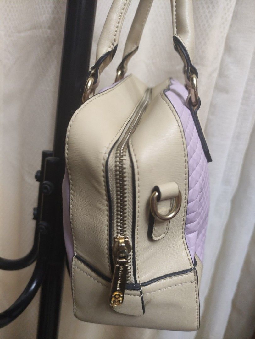 Authentic Marino Orlandi leather bag (Category: Luxury Bags & Wallets) located in Santiago. Submitted by mariesimon (Listing ID 1199337888, Image 3). Description: .