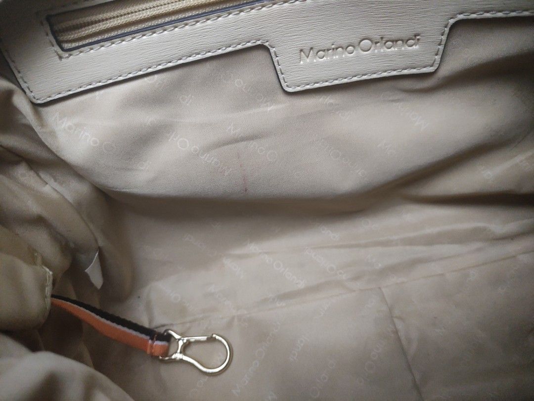 Authentic Marino Orlandi leather bag (Category: Luxury Bags & Wallets) located in Santiago. Submitted by mariesimon (Listing ID 1199337888, Image 2). Description: .