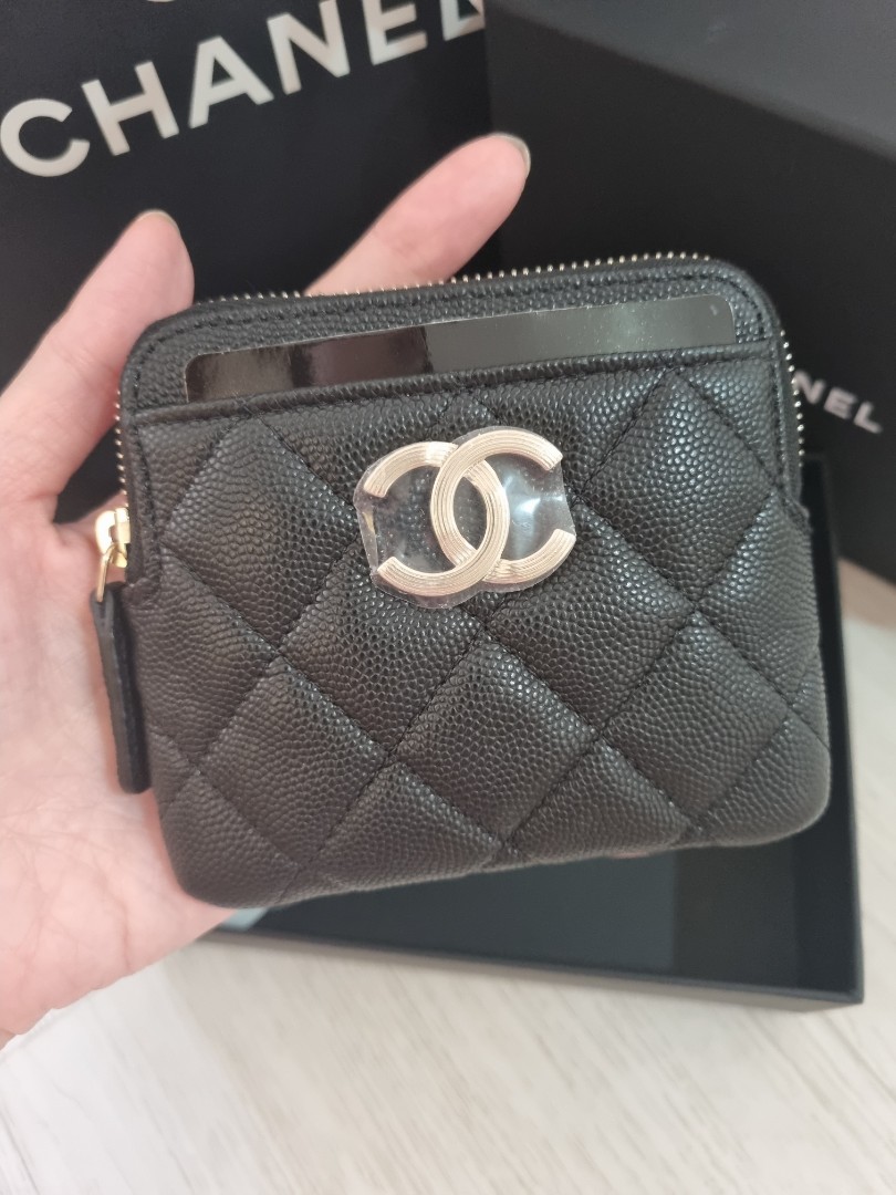 what is the classic chanel bag