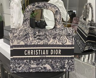 Brand new mini size miss d handbag with dustbag