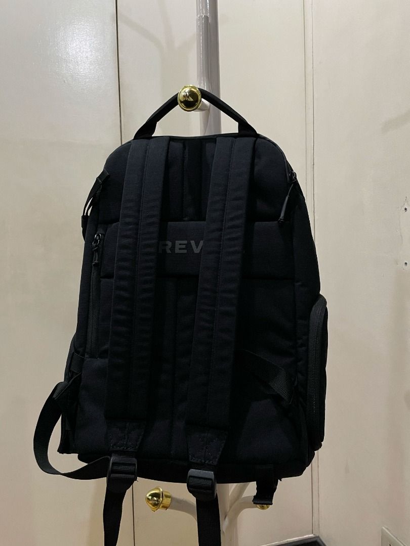 Brevite Jumper Camera Laptop Backpack (Triple Black), Women's Fashion ...