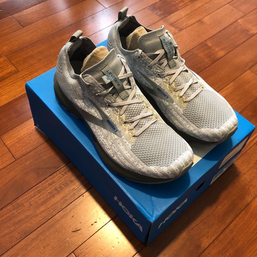 Asics levitate online