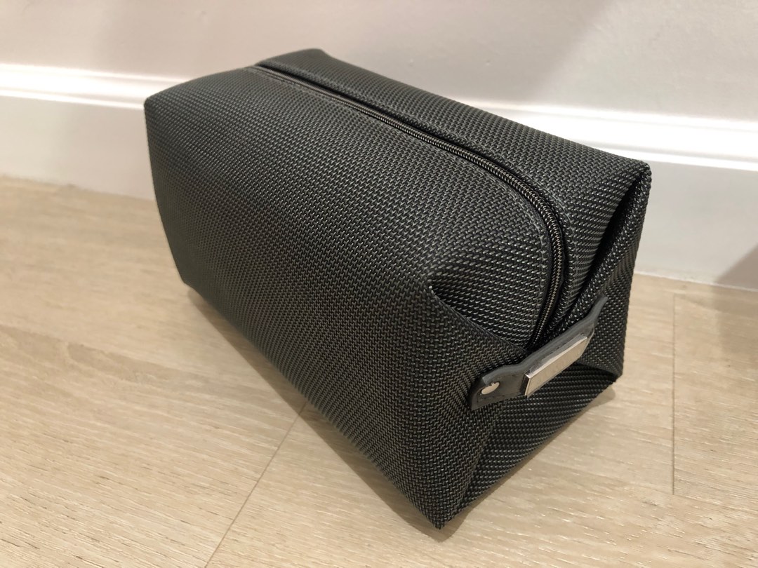 BVLGARI Men Pouch Beauty Personal Care Men s Grooming on Carousell
