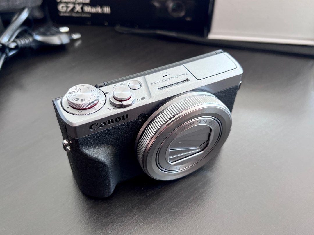 Canon G7X Mark III, Photography, Cameras on Carousell