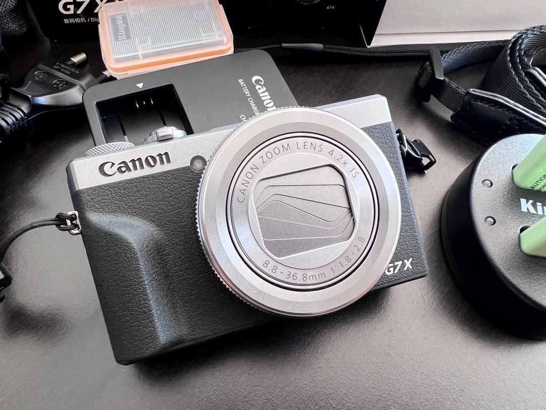 Canon G7X Mark III, Photography, Cameras on Carousell
