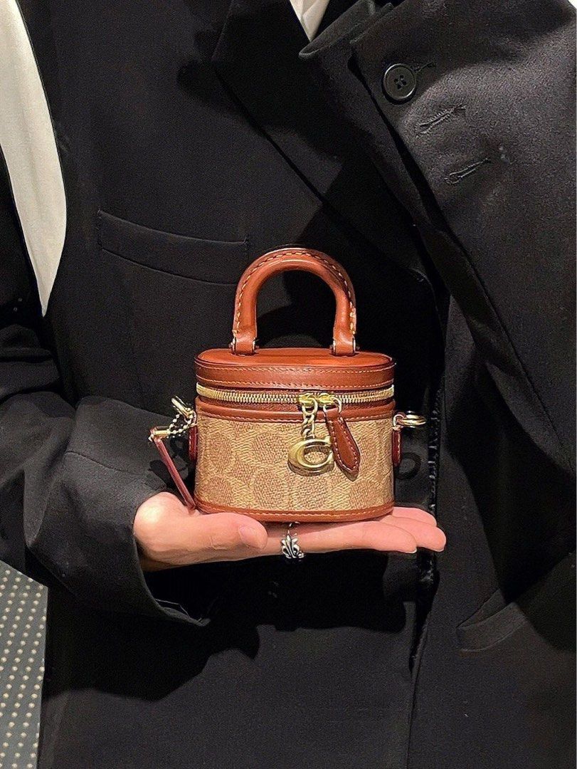 Coach trail crossbody 12 Clearance