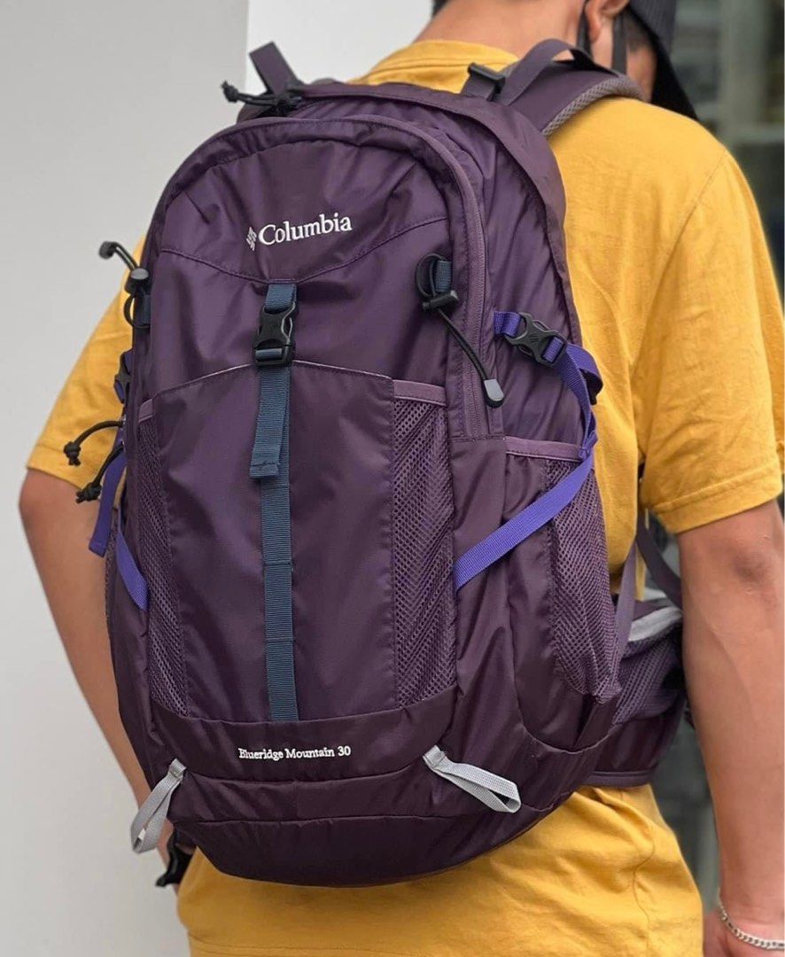 BN5229●Colombia Blueridge Mountains 30 Columbia Blueridge Mountain 30, Men's Fashion, Bags