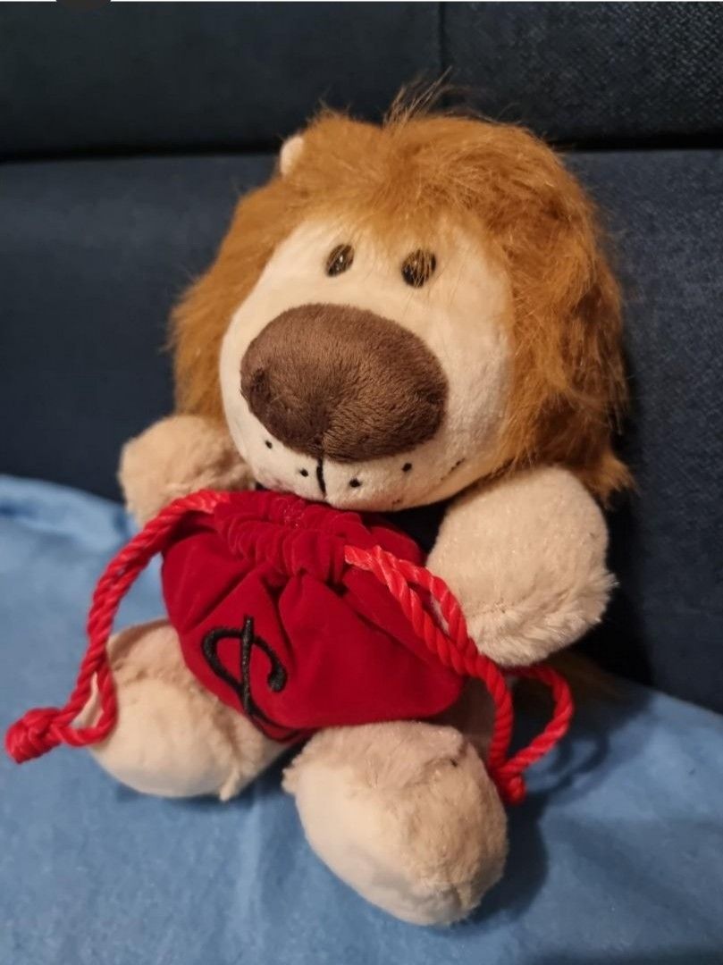 pete the cat book and stuffed animal