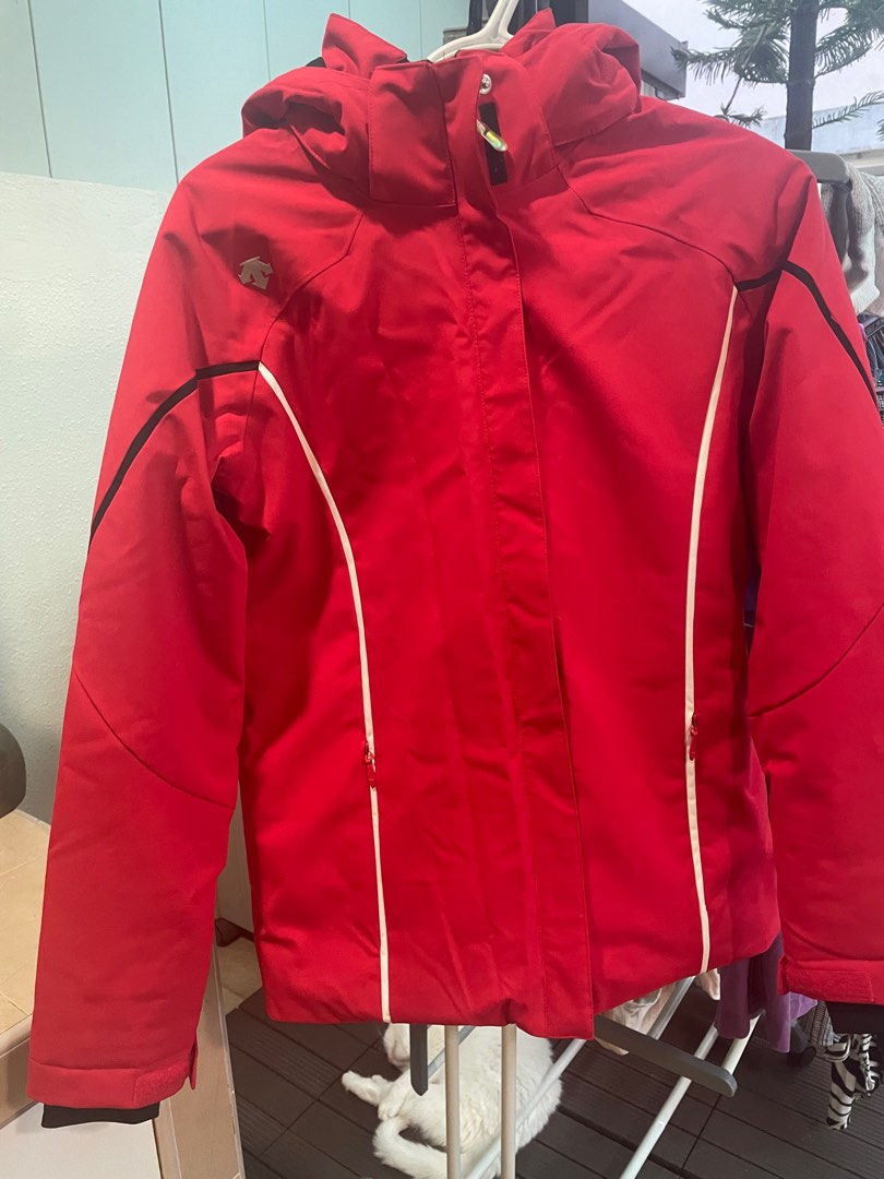 Red snow sales jacket womens