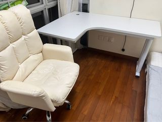 (Category: ) located in . Submitted by jiayeeeeeeee (Listing ID 1199362944, Image 1). Description: .