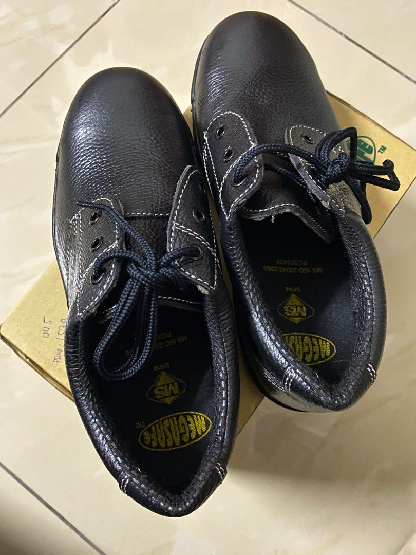 FREE POSTAGE Megasafe Safety Shoes Kasut Site Men s Fashion
