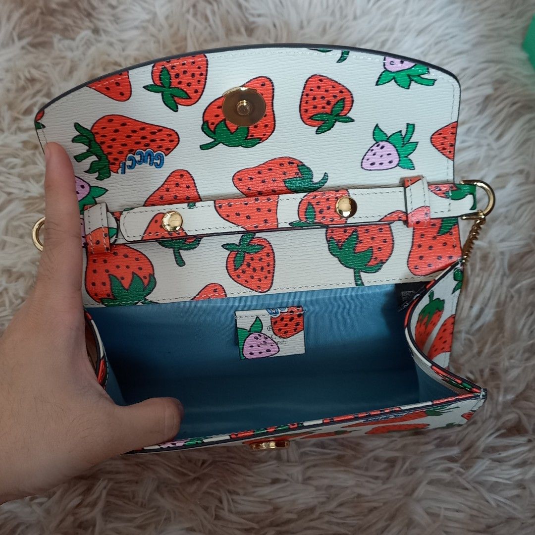 Gucci zumi strawberry bag outlet
