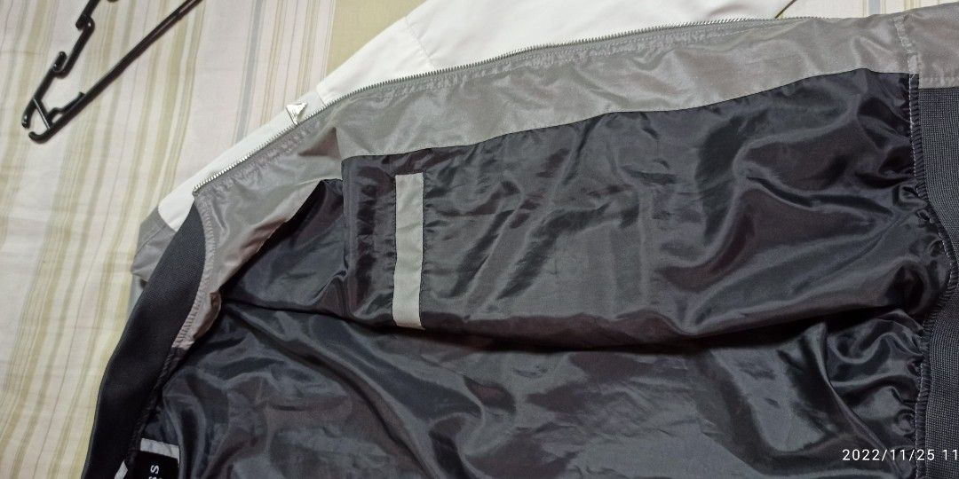 Guess Reflective Jacket, Men's Fashion, Coats, Jackets and Outerwear on