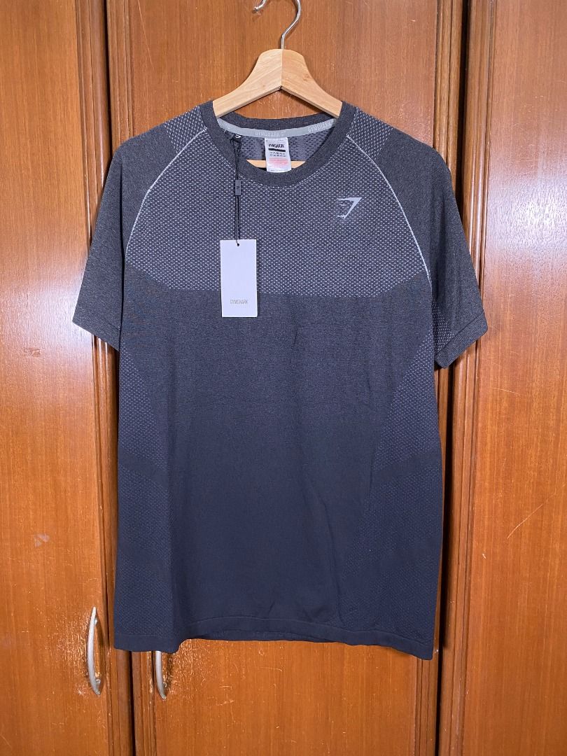 GymShark Vital Ombre Seamless Shirt, Men's Fashion, Tops Sets